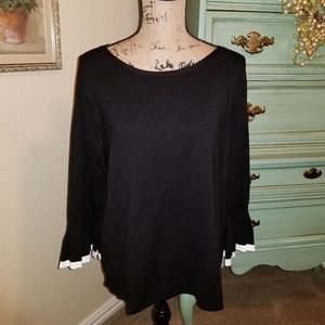 💥 Sale! ⭐️Limited Bell Sleeve Sweater